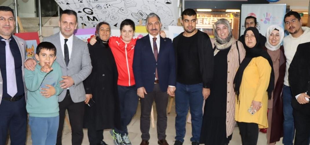 Adıyaman’da Anlamlı Sergi: “Fırsat Ver, Destek Ol, Başarabilirim”