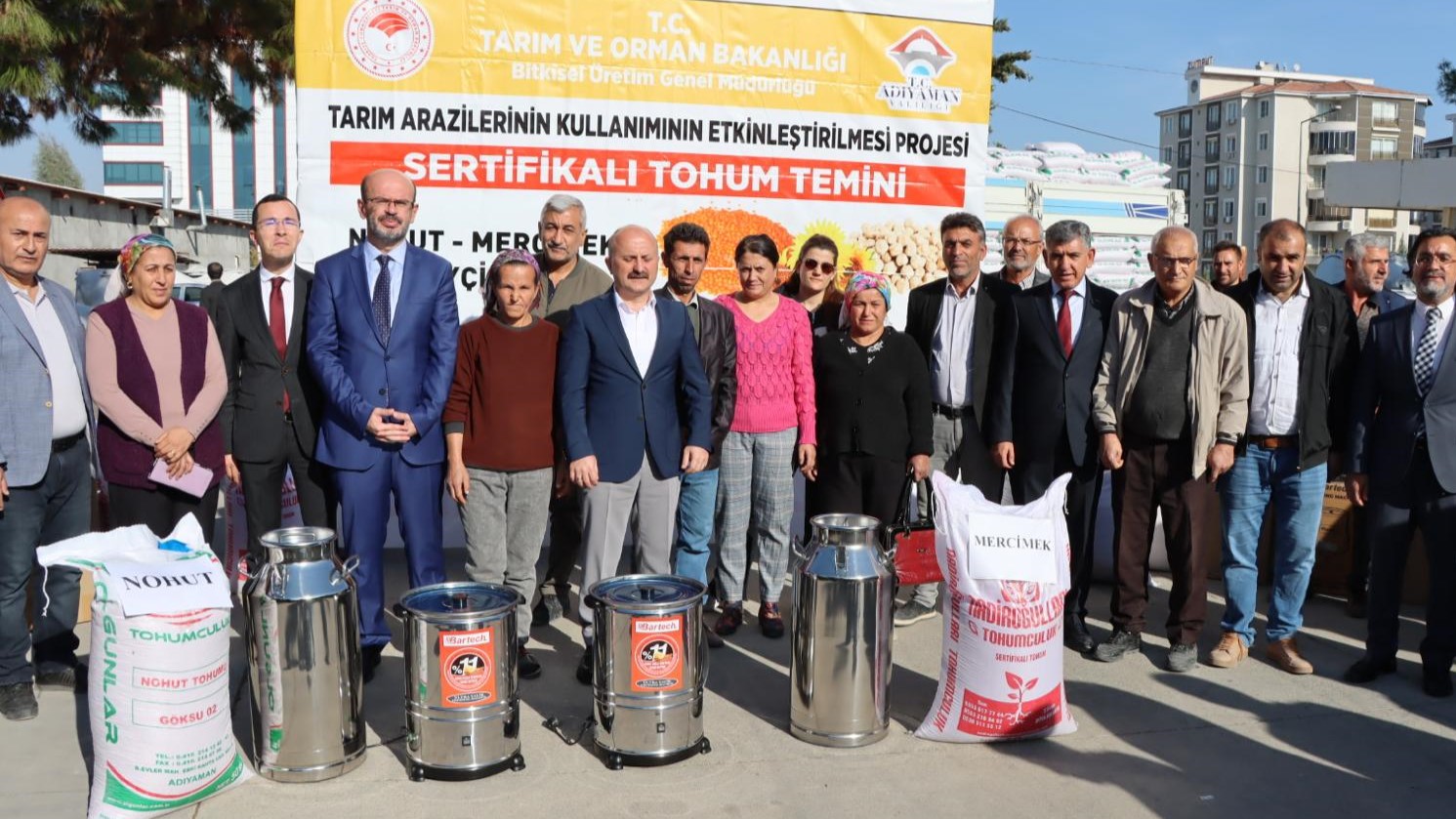 Adıyamanlı Çiftçilerimize 488 Ton Nohut 78 Ton Mercimek Tohumu Dağıtıldı.