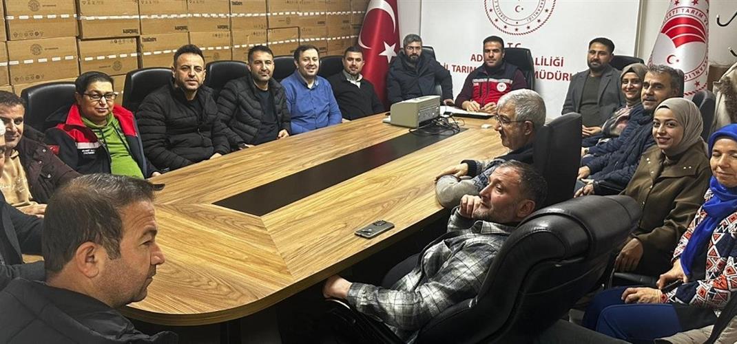 Buzağı Kayıplarının Azaltılması ve Üreme Verimliliğinin Artırılmasına Yönelik Eğitim Programı Gerçekleştirildi.